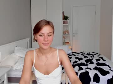 webcam girl elannand live cam image #10019205