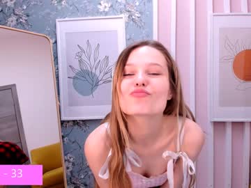 webcam girl stay_with_baby live cam image #2301065