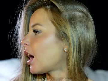 webcam girl im_aleksa live cam image #11220158
