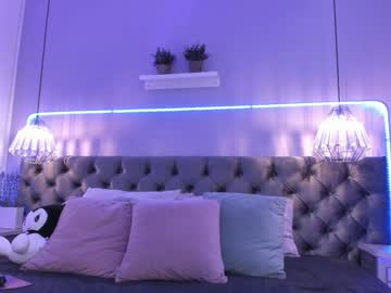 webcam girl naomii_soto live cam image #10751727