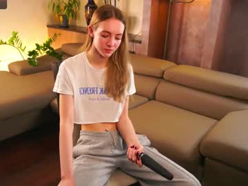 webcam girl sunnivaharder live cam image #12390804
