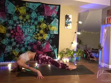 webcam girl phoenix_taylor live cam image #1296068