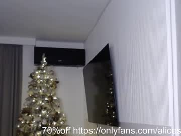 webcam girl smileyouarehere live cam image #923170