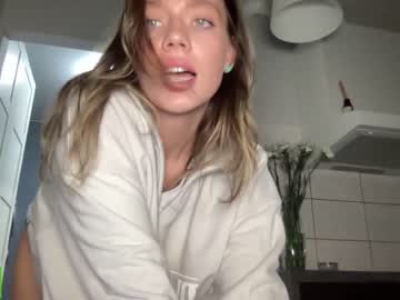 webcam girl angel_from_sky live cam image #9017170
