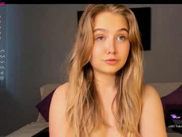 webcam girl amazing_kiraa live cam image #6849216