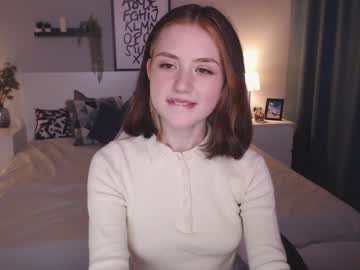 webcam girl emma_rigby live cam image #1934093