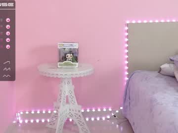 webcam girl little_effy18 live cam image #1477838