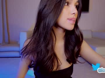 webcam girl hollyextra live cam image #4691558