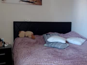 webcam girl hugetittiesgerda live cam image #5995705