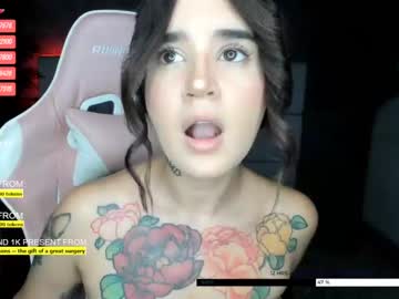 webcam girl sugar_troubl3 live cam image #2177581