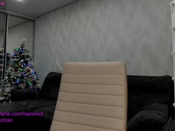 webcam girl tia__moon live cam image #1064291