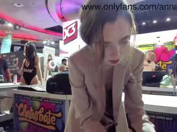 webcam girl annabisoux live cam image #4749432