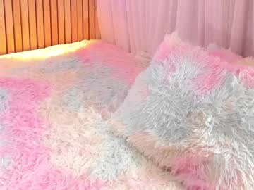 webcam girl little_effy18 live cam image #9003011
