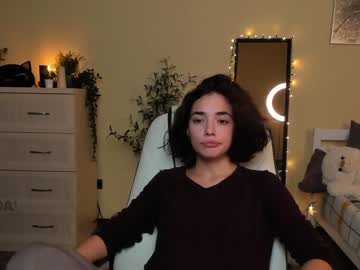 webcam girl ella_flar_ live cam image #3935369