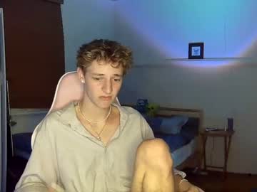 webcam man stoopidtwink live cam image #1175730