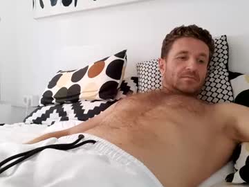 webcam man apollobest77 live cam image #12873648