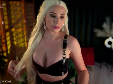 webcam girl provocatrixx live cam image #5999751