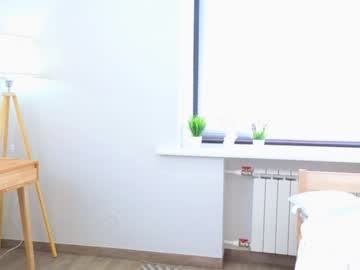 webcam girl katieedgeworth live cam image #10291851