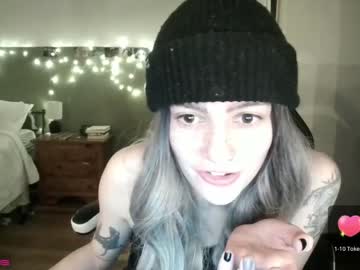webcam girl pixelatedprincess live cam image #4656326
