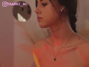 webcam girl taanni_bc live cam image #8096753