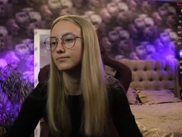 webcam girl angeellina live cam image #4571227