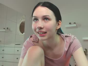 webcam girl lila_kik live cam image #1861533