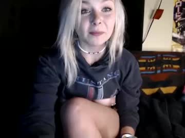 webcam girl kipsy420 live cam image #4209342