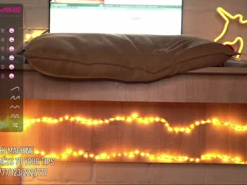 webcam girl crystalreves live cam image #2071275