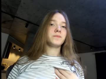 webcam girl mysat live cam image #3659025