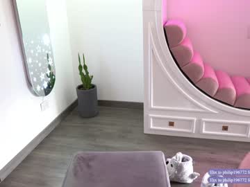 webcam girl ashlyeroberts1 live cam image #2614627