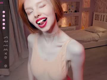 webcam girl gingers_hugs live cam image #8011128