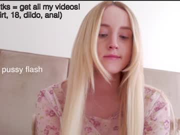 webcam girl lailatoks live cam image #9818821