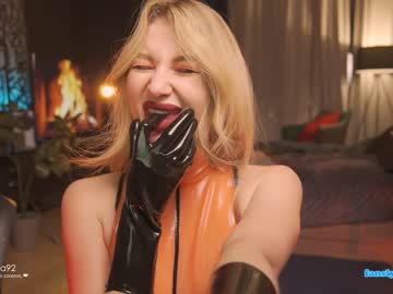 webcam girl bronnica live cam image #7699404