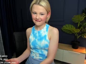 webcam girl shy_angel1 live cam image #4986155