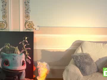 webcam girl ella_knockers_xl live cam image #7017804