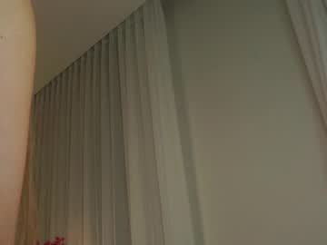 webcam girl a_whole_eternity live cam image #11998956