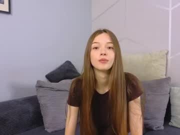 webcam girl cherrymira live cam image #12984923