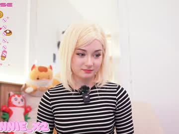 webcam girl sunny_sonnie live cam image #11015669