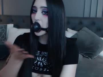 webcam girl charlotte_germanotta_ live cam image #5798156