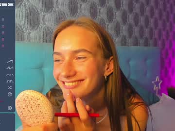 webcam girl emma_jhons0n live cam image #6601600
