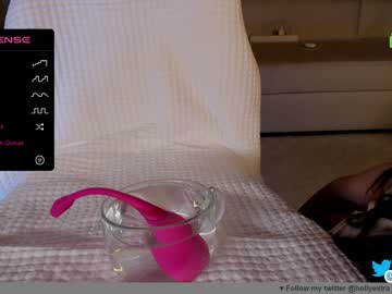 webcam girl hollyextra live cam image #7018058