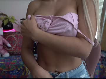 webcam girl beyllove_d live cam image #1799299