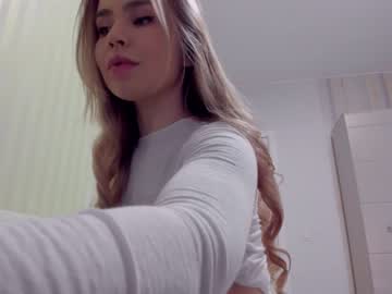 webcam girl aminaswan_ live cam image #2147534