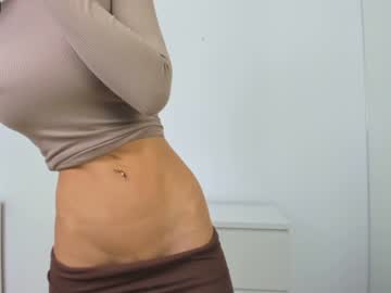 webcam girl ingridblondy94 live cam image #2468926