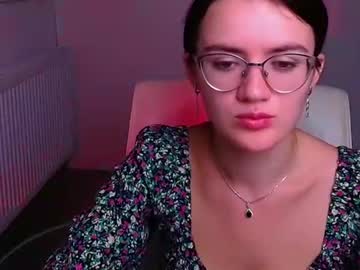 webcam girl ketrin_pirsss live cam image #10615101
