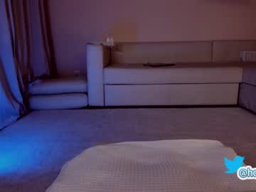 webcam girl hollyextra live cam image #4214750