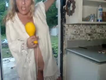 webcam girl brainsssisback live cam image #2517094
