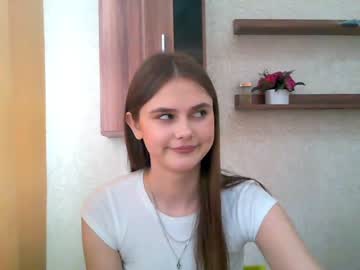 webcam girl qqlola live cam image #84388
