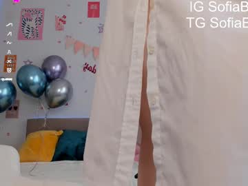 webcam girl sofiabrookss live cam image #12319919
