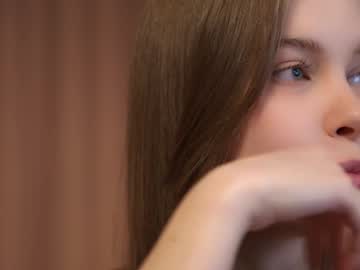 webcam girl sophiephoria live cam image #13008921